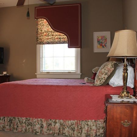 The Collins House Inn Marion Bagian luar foto
