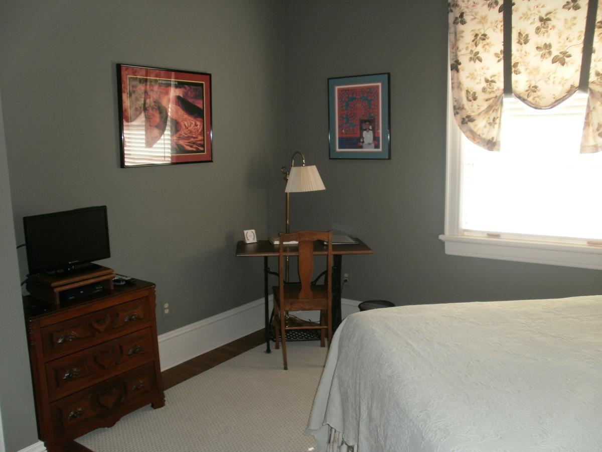 The Collins House Inn Marion Bagian luar foto